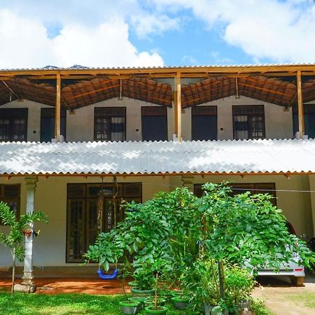 דמבולה Miracle Home Stay מראה חיצוני תמונה
