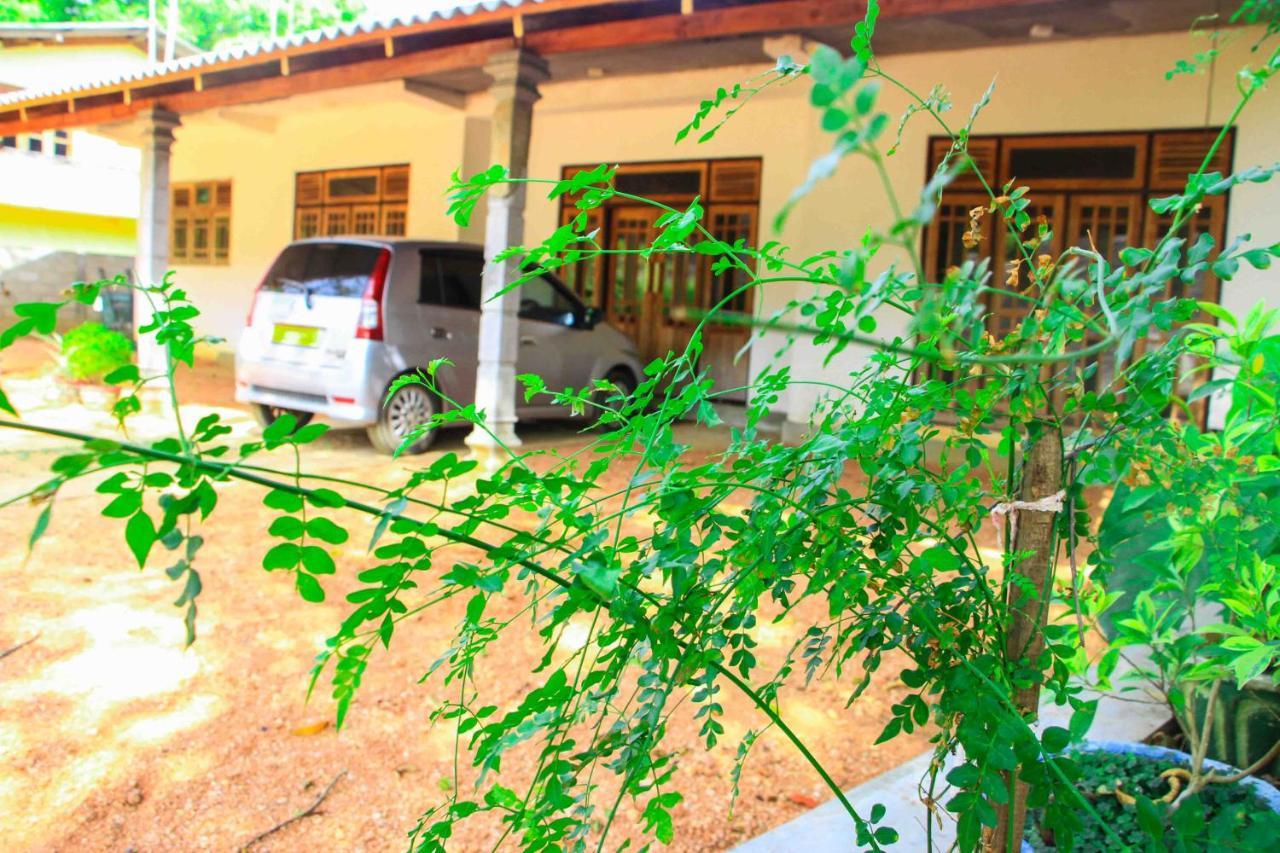 דמבולה Miracle Home Stay מראה חיצוני תמונה